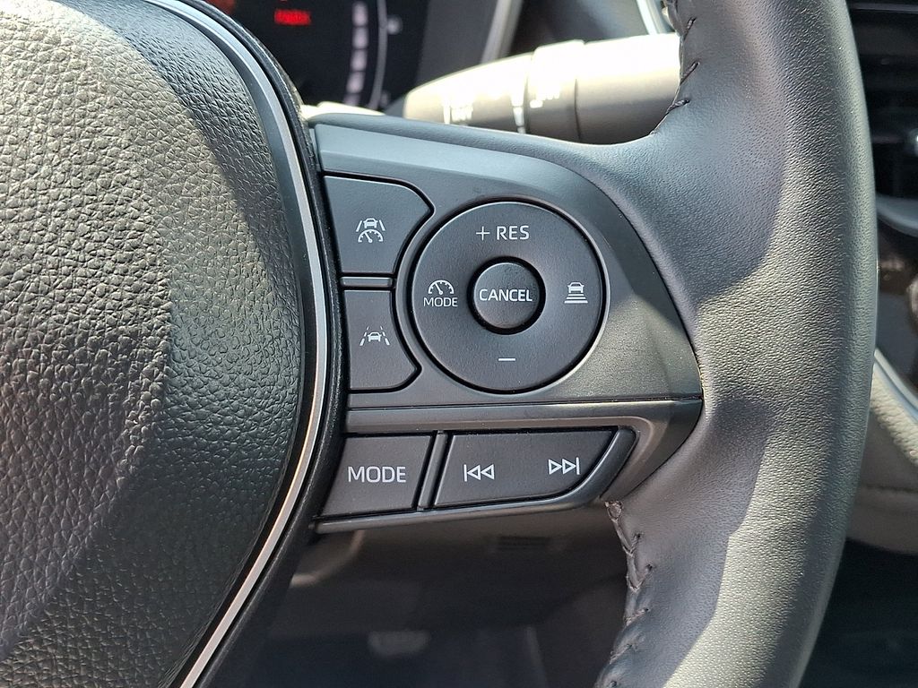 2025 Toyota Corolla XSE - Photo 23