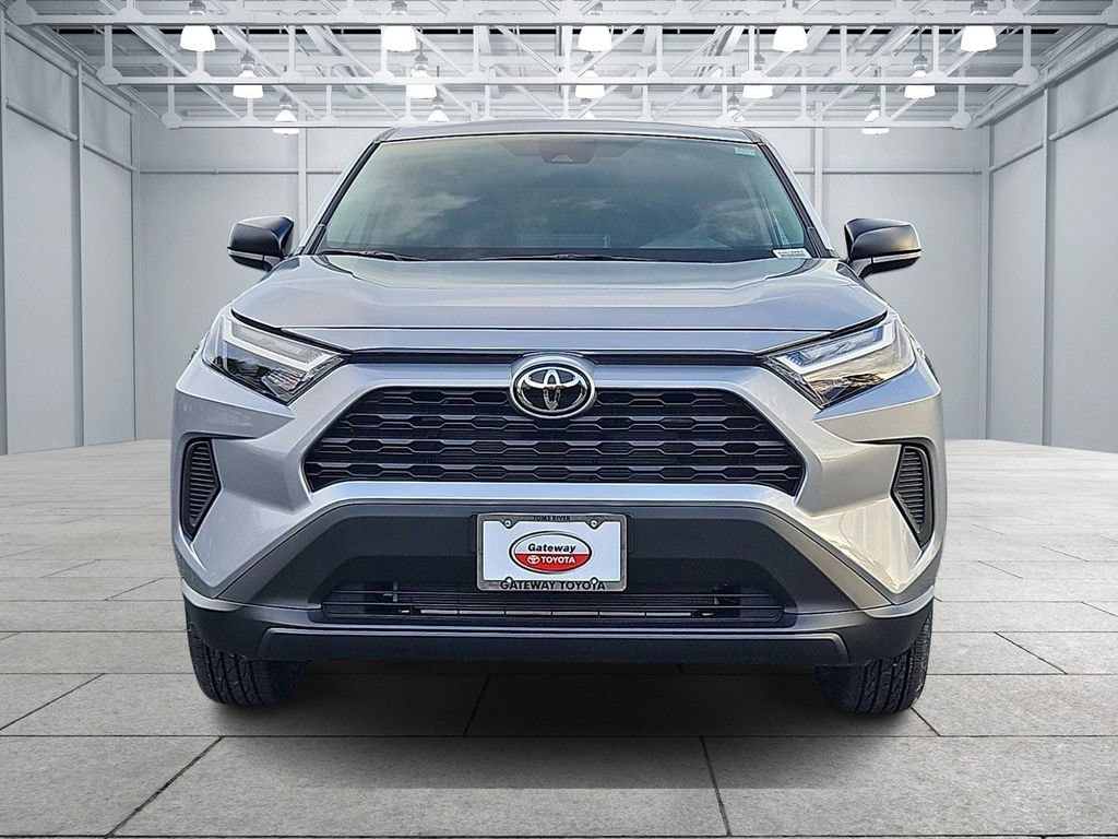 New 2025 Toyota RAV4 LE LE AWD SUV