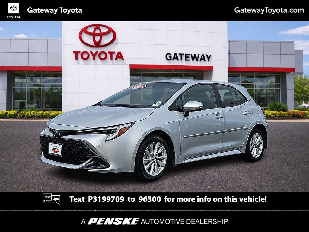 2023 Toyota Corolla Hatchback SE