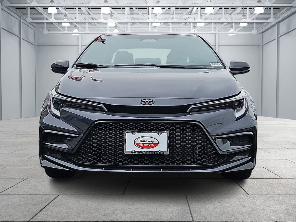 2026 Toyota Corolla SE photo 2