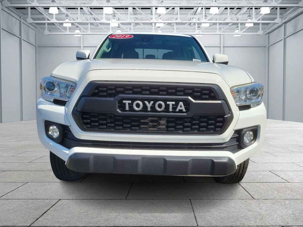 Used 2019 Toyota Tacoma SR5 with VIN 3TMDZ5BN1KM056994 for sale in Toms River, NJ