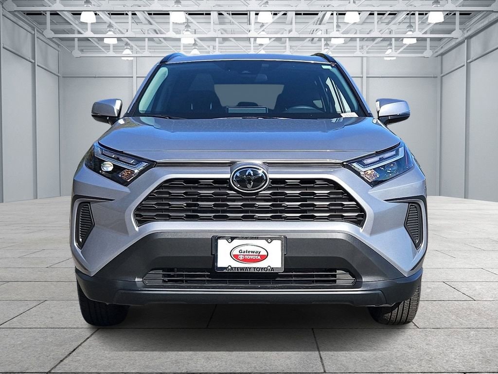 New 2025 Toyota RAV4 XLE XLE AWD SUV