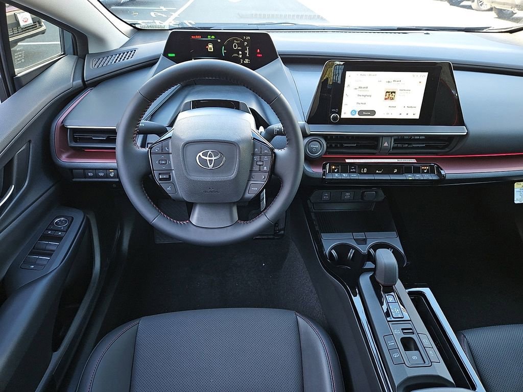 2026 Toyota Prius Plug-in Hybrid XSE - Photo 11