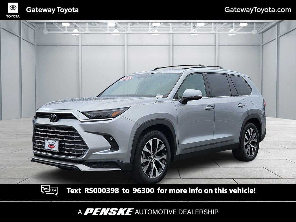 2024 Toyota Grand Highlander Limited's photo