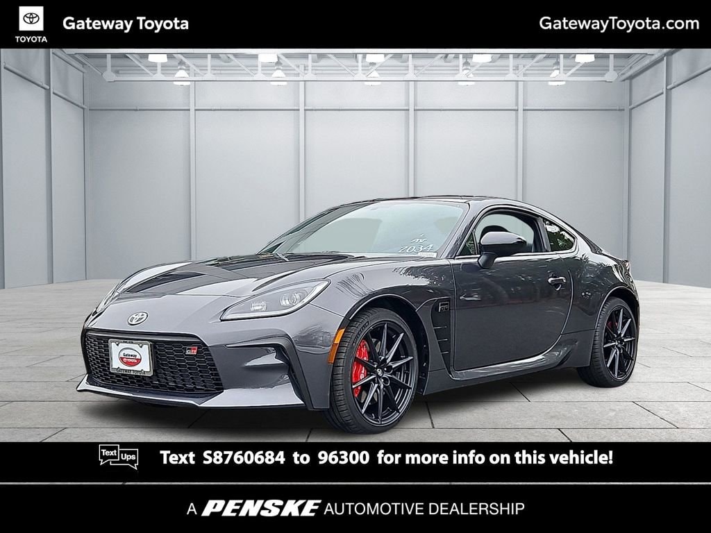 2025 Toyota GR86 Premium's photo