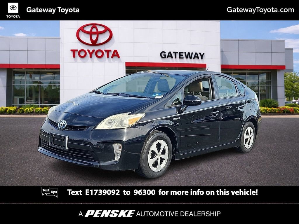 2014 Toyota Prius Two