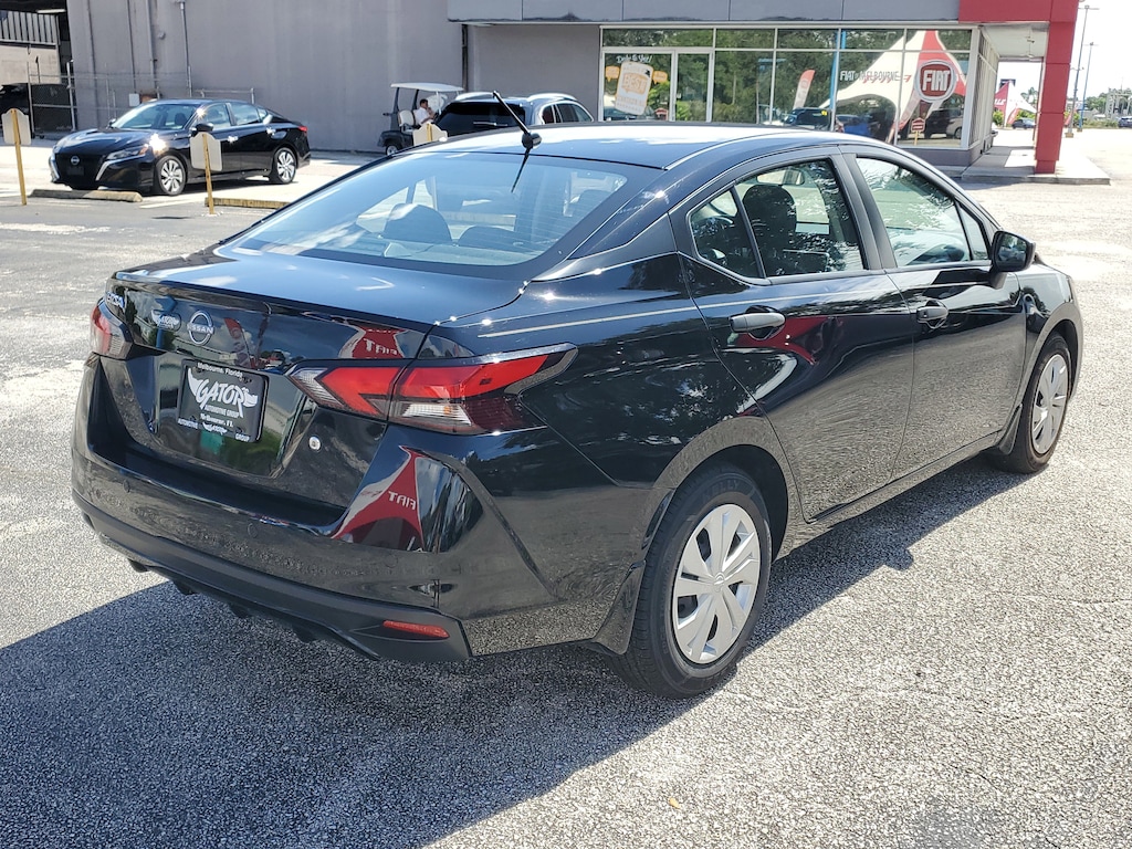Used 2024 Nissan Versa 1.6 S Sedan