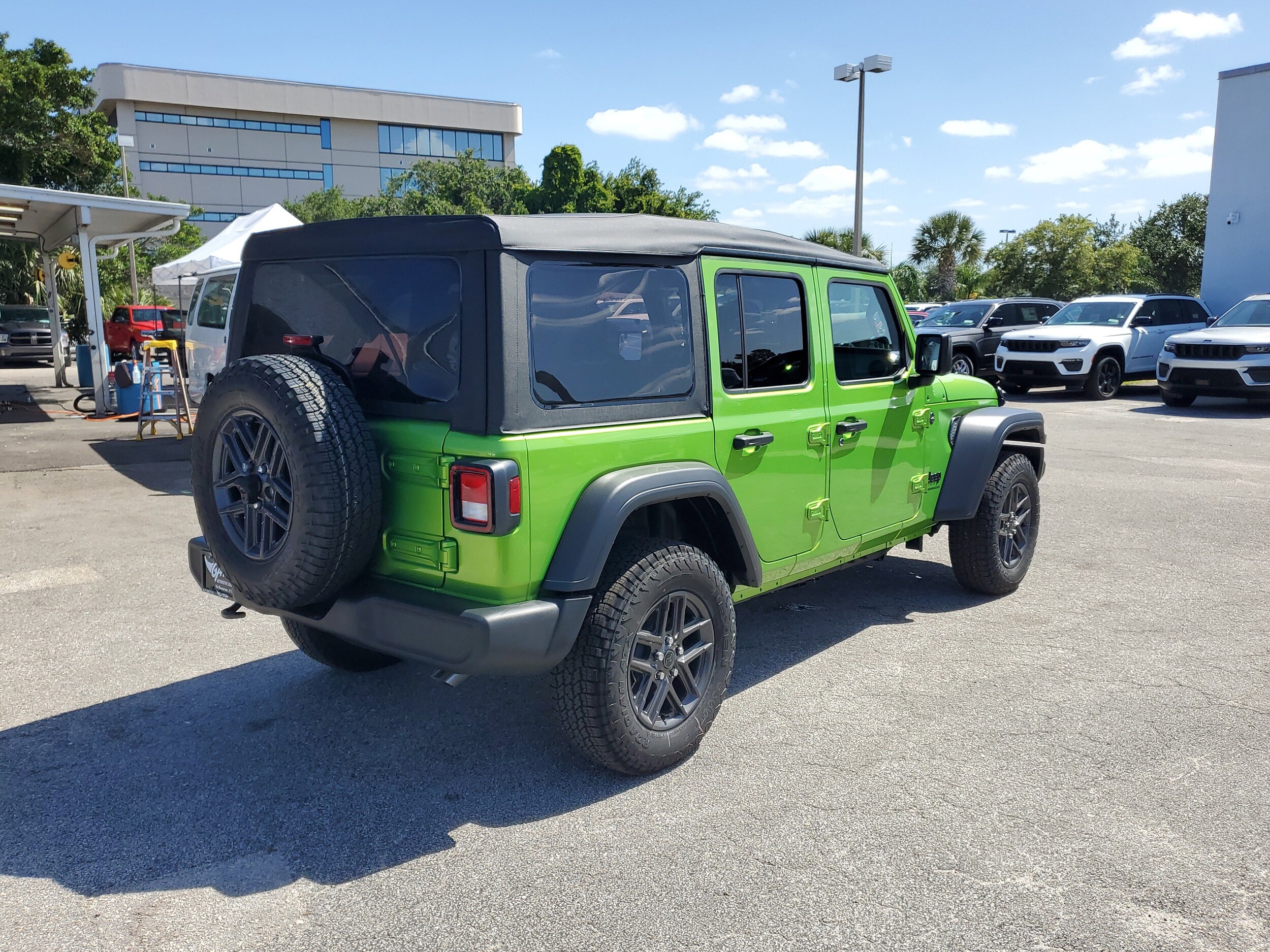 2025 Jeep Wrangler Sport S photo 3