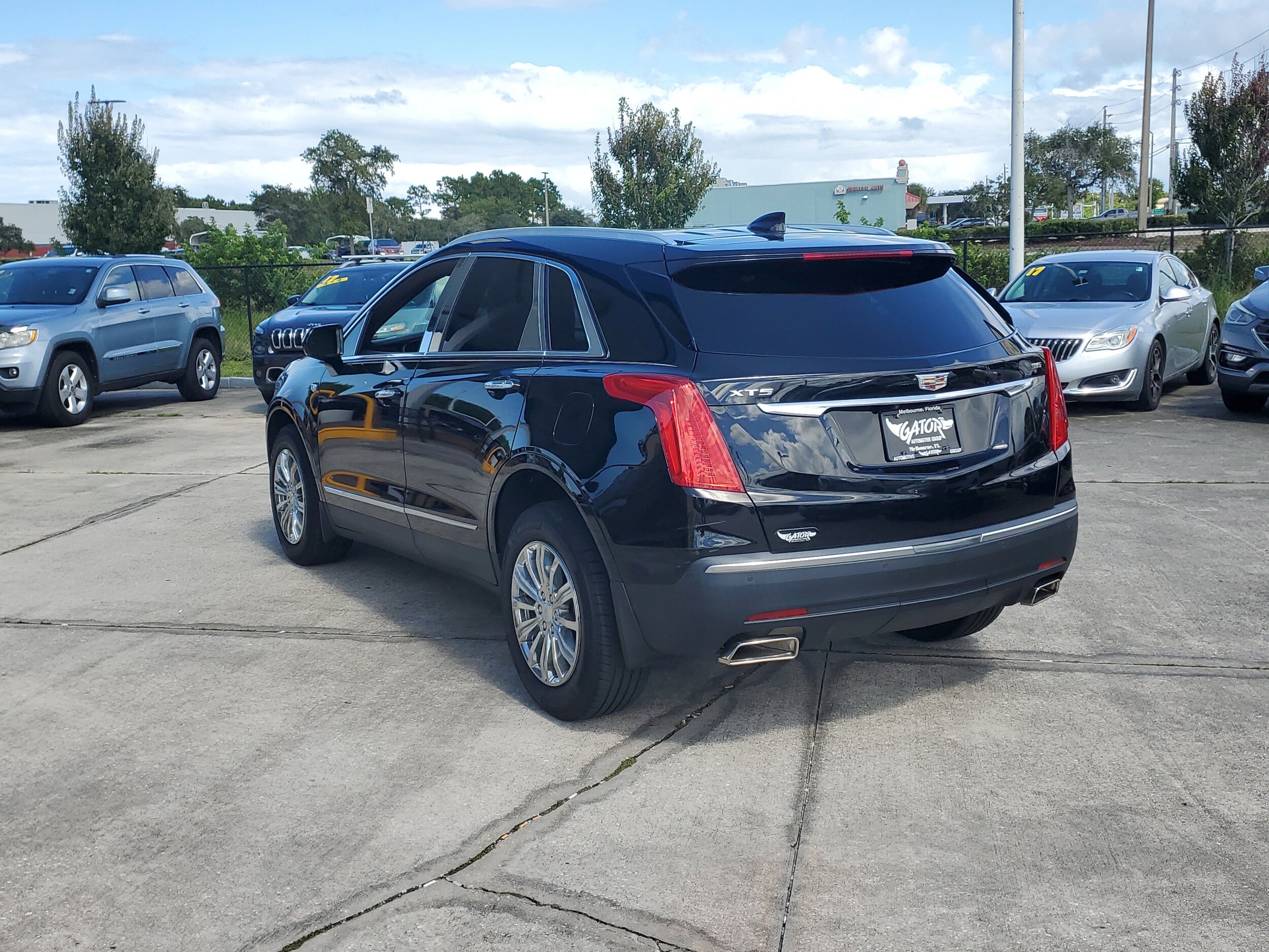 2018 Cadillac XT5 Luxury photo 3
