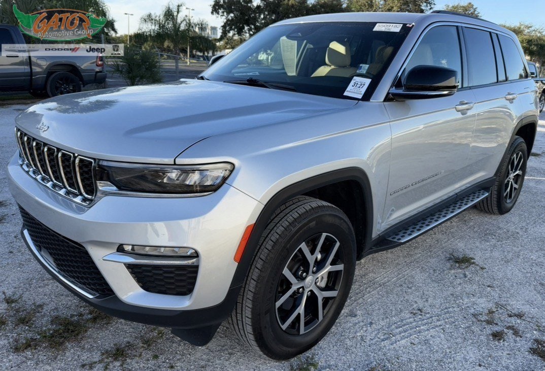 2024 Jeep Grand Cherokee Limited's photo