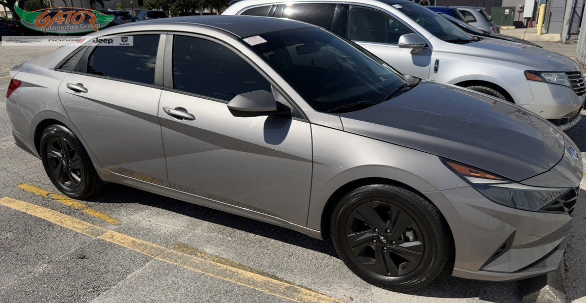 2022 Hyundai Elantra SEL