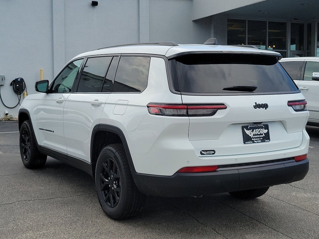 New 2026 Jeep Grand Cherokee L LAREDO ALTITUDE 4X2 Sport Utility