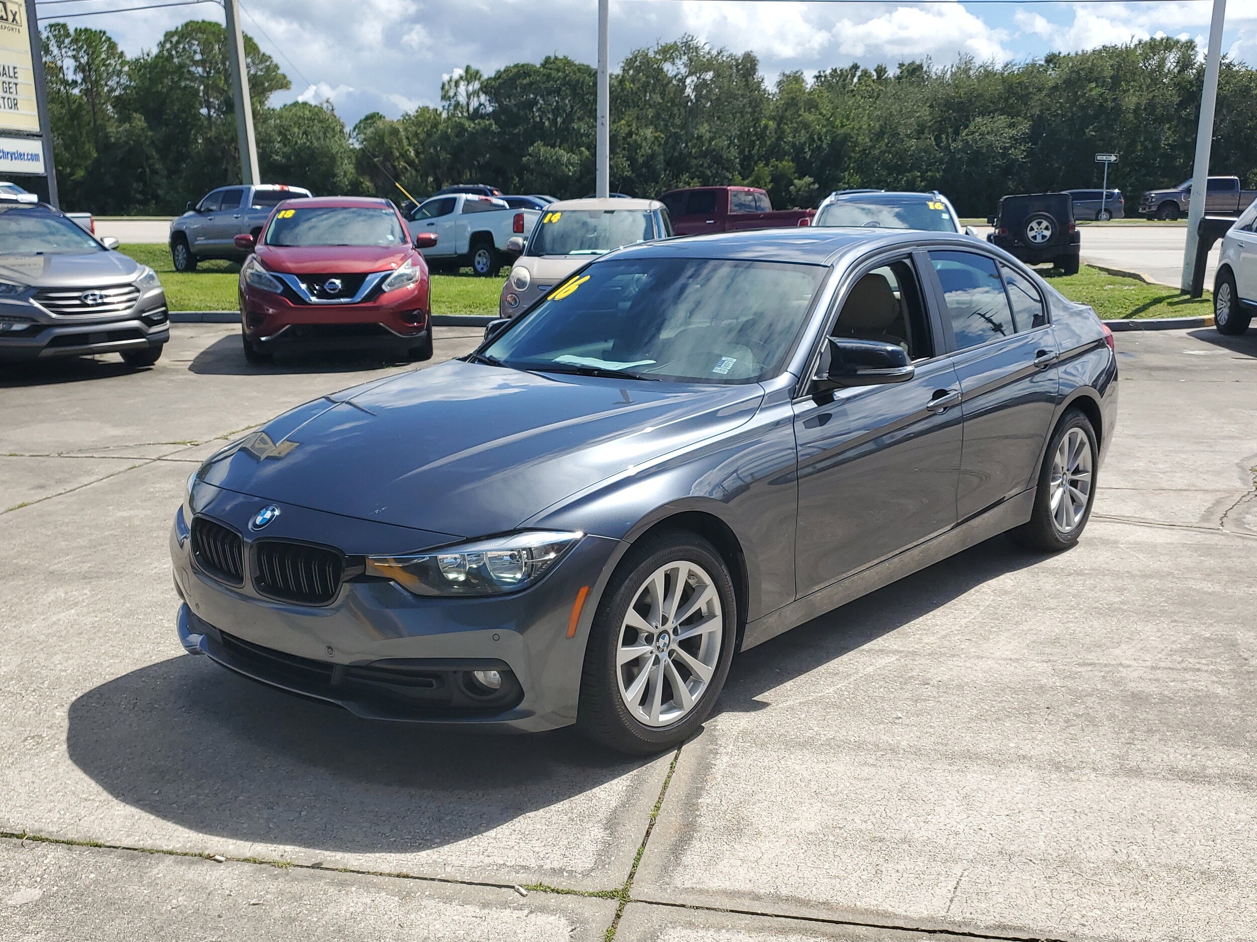 2016 Bmw 320i Sedan photo 2