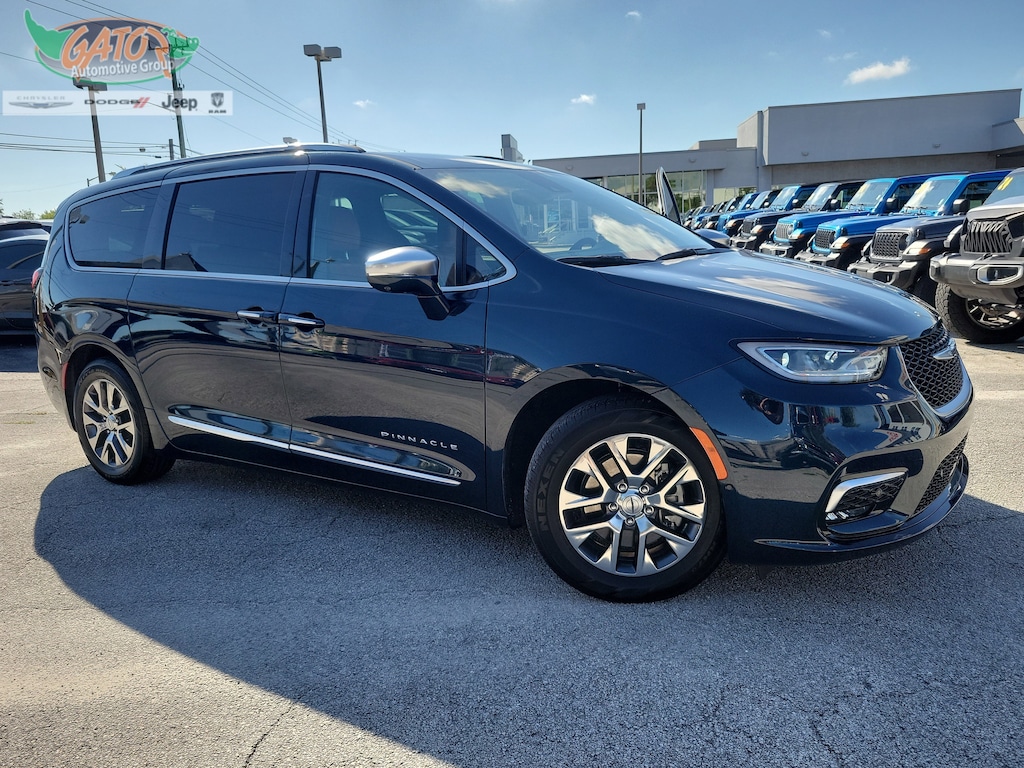 Used 2024 Chrysler Pacifica Plug-In Hybrid Pinnacle Van Passenger Van