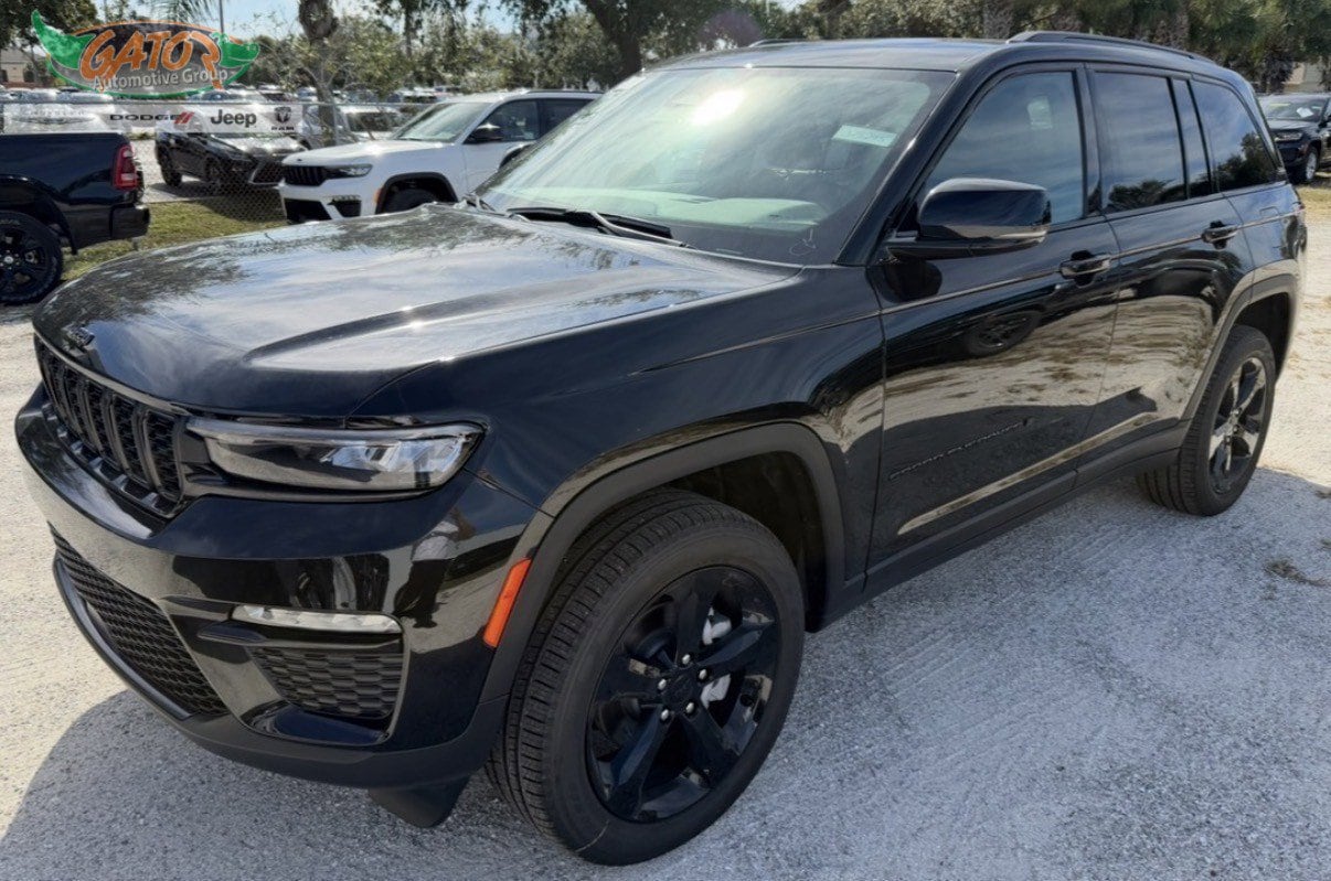 2025 Jeep Grand Cherokee Limited's photo