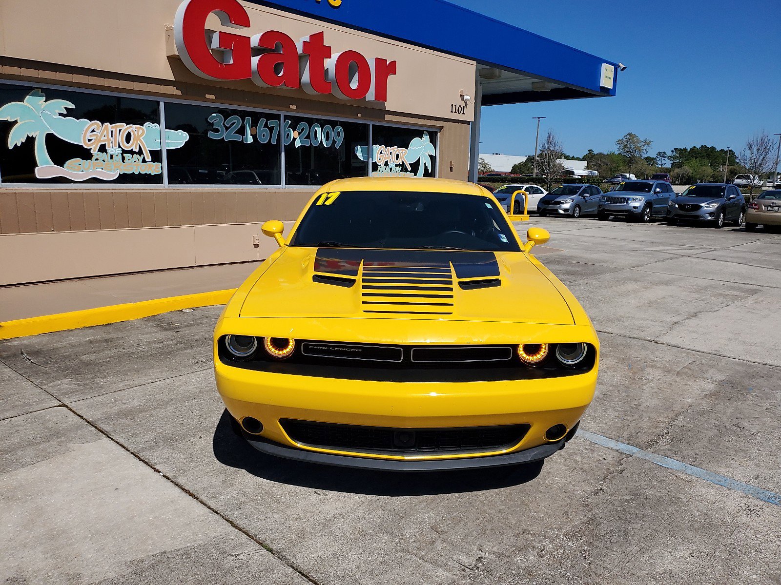 2017 Dodge Challenger GT photo 2