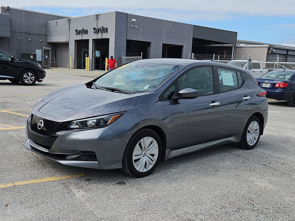 Used 2025 Nissan LEAF S Hatchback