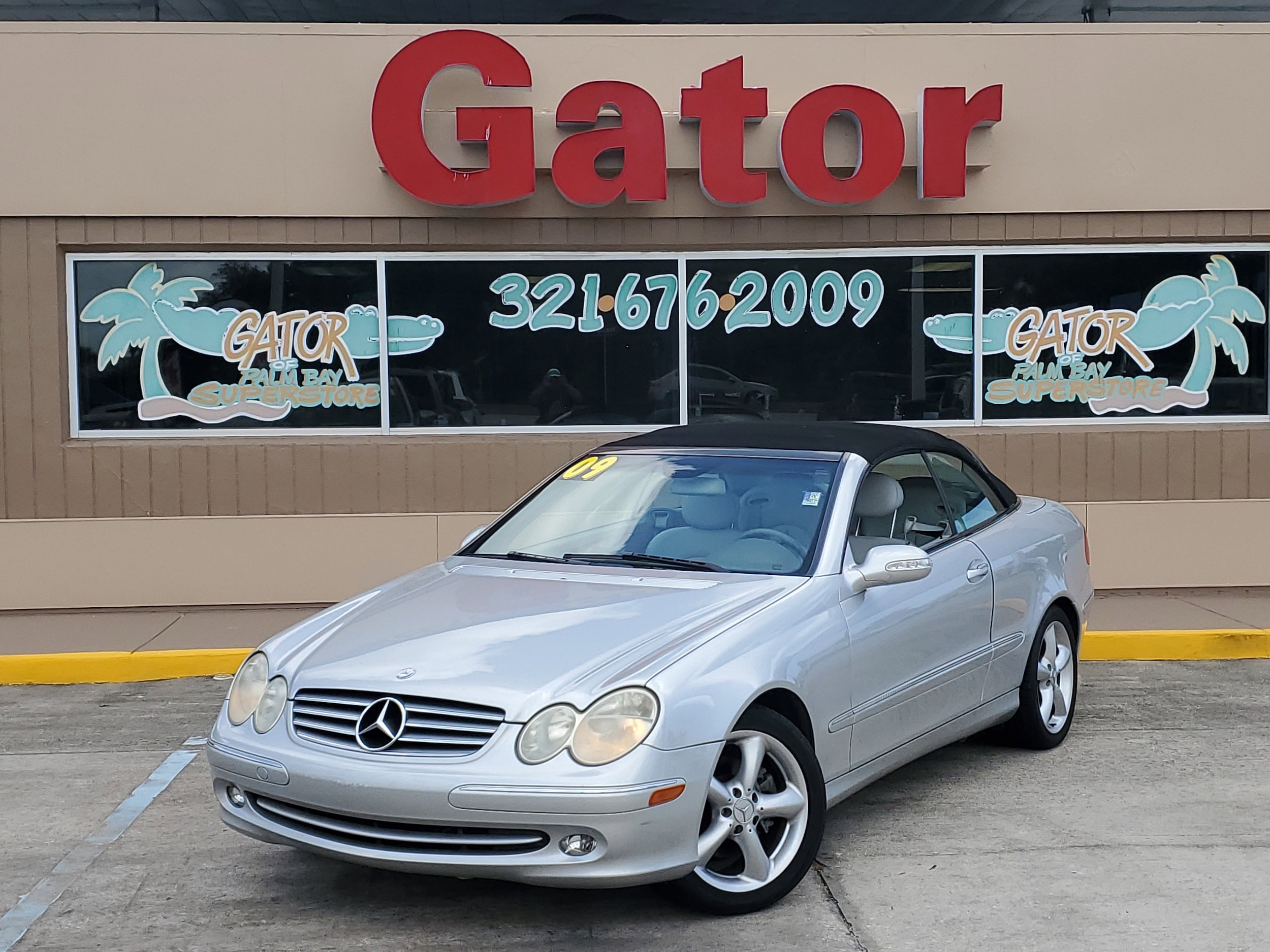 Used 2005 Mercedes-Benz CLK-Class CLK320 with VIN WDBTK65G55T053927 for sale in Melbourne, FL