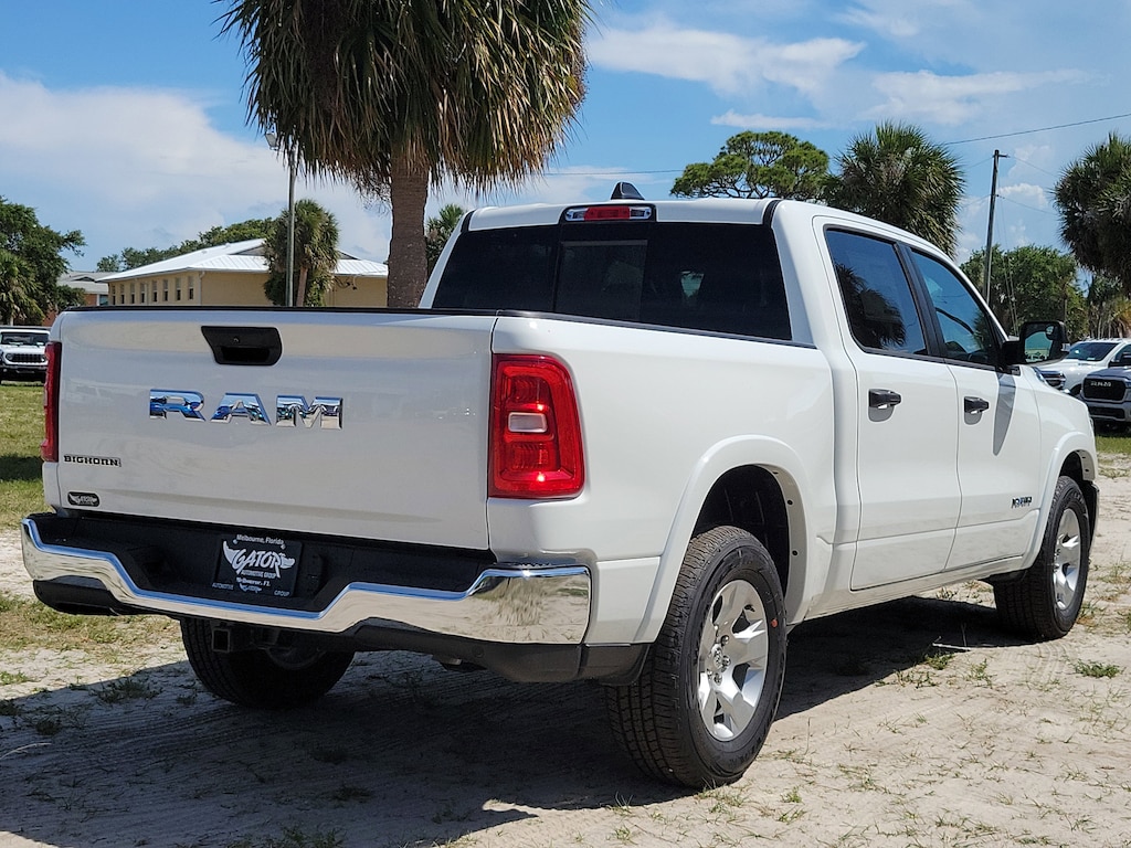 New 2026 Ram 1500 BIG HORN CREW CAB 4X2 5'7 BOX Pickup