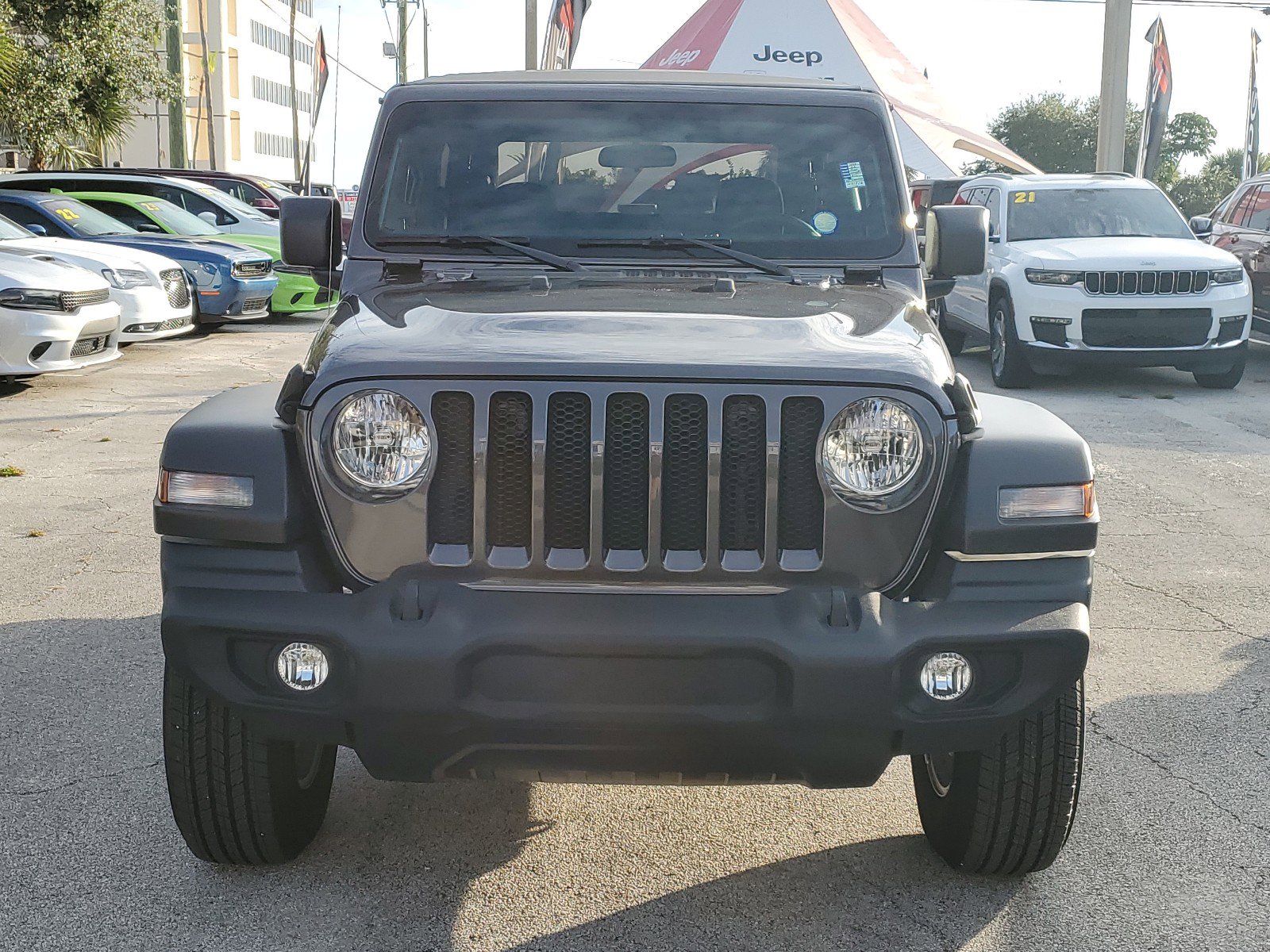 Used 2022 Jeep Wrangler Sport S with VIN 1C4HJXAGXNW266070 for sale in Melbourne, FL