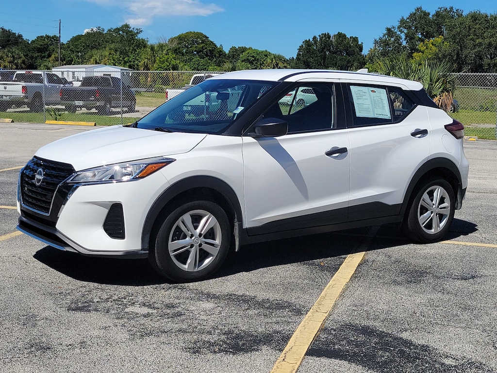 Used 2023 Nissan Kicks S SUV