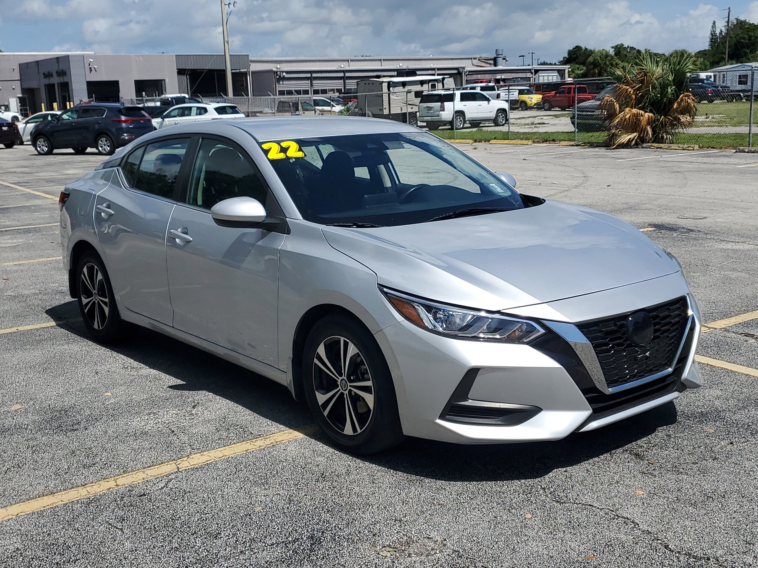 2022 Nissan Sentra SV photo 2