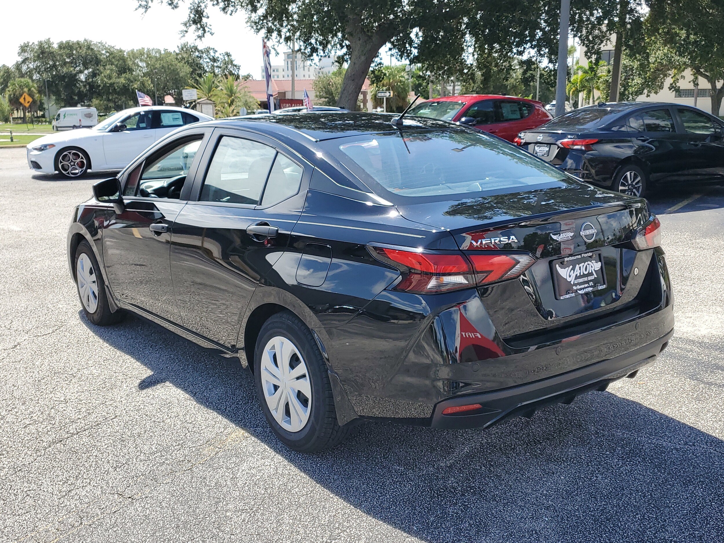 2024 Nissan Versa S photo 2