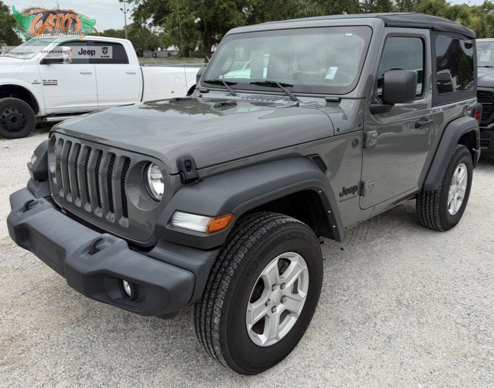 2022 Jeep Wrangler Sport S's photo
