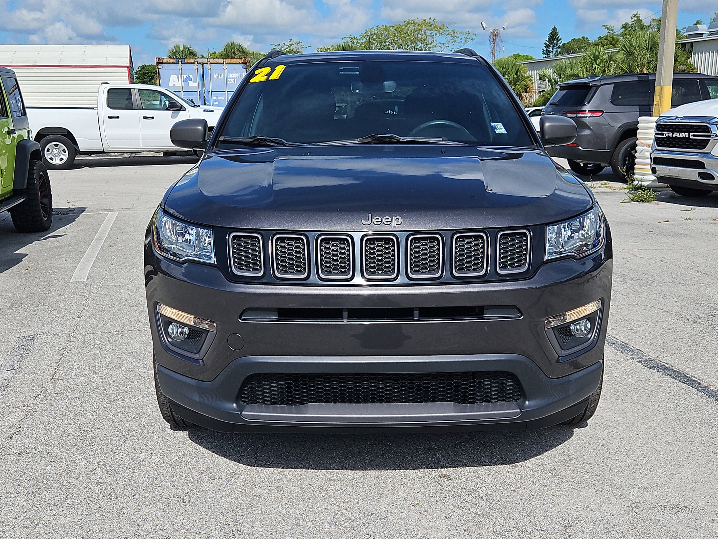 2021 Jeep Compass Altitude photo 2