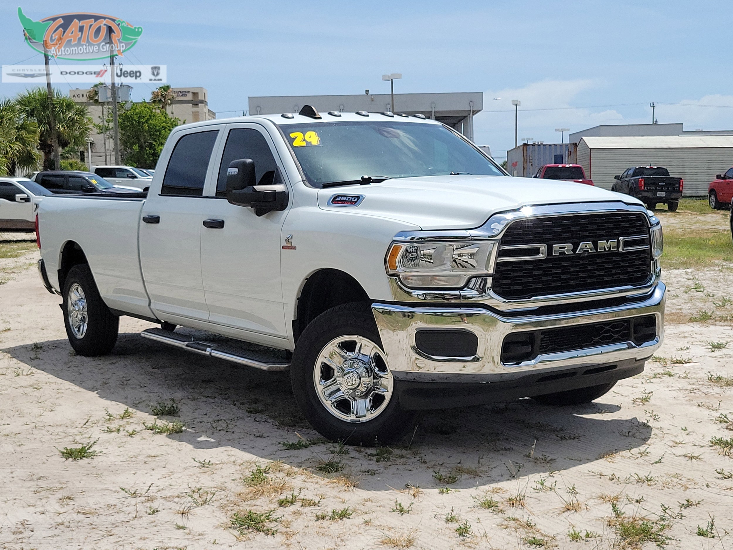 2024 RAM 3500 Tradesman 4X4 Crew Cab LWB's photo