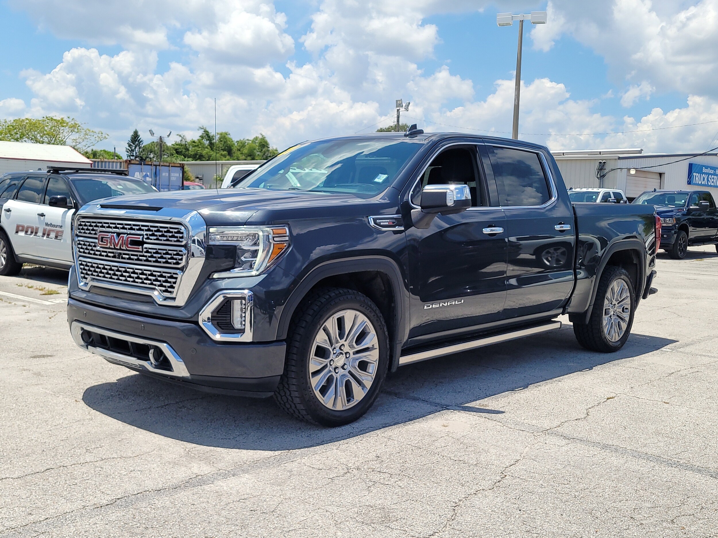 2021 Gmc Sierra 1500 Denali photo 2