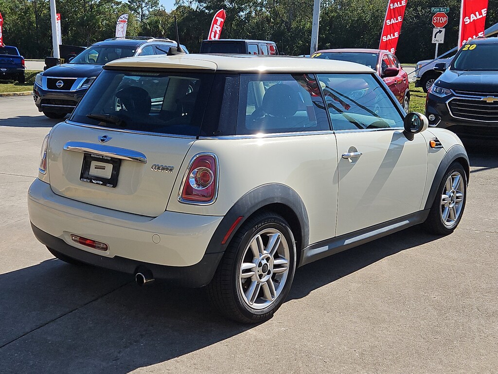 Used 2013 MINI Hardtop Cooper Hatchback