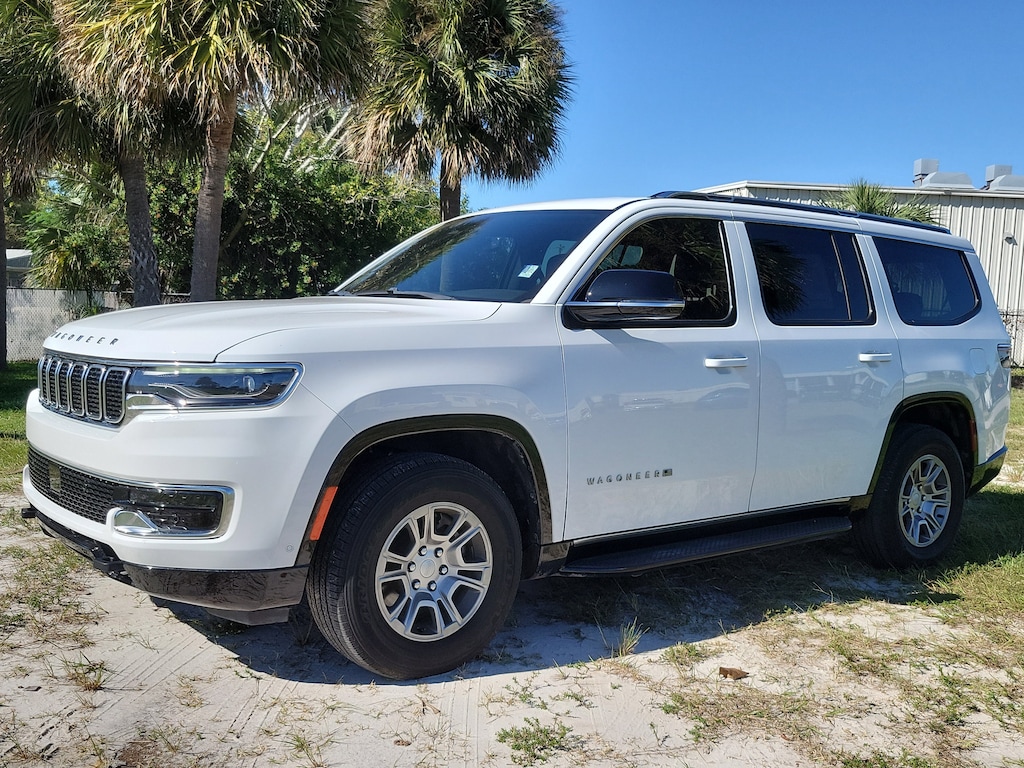 Used 2024 Jeep Wagoneer Base SUV