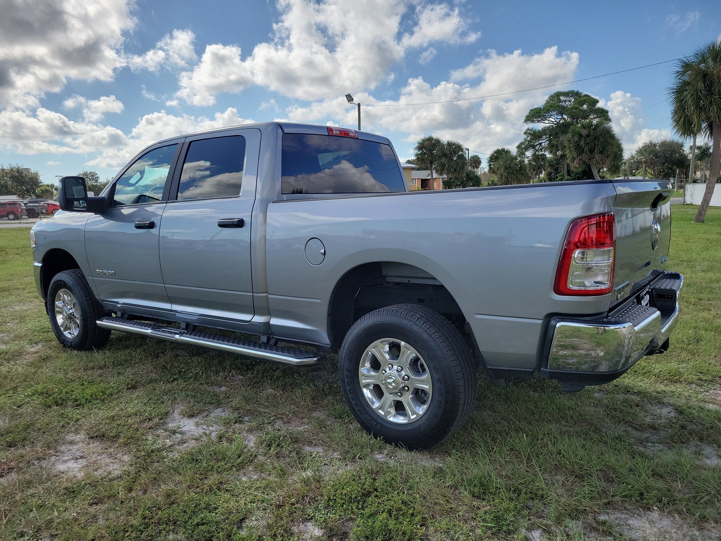 2024 Ram 2500 Big Horn photo 2