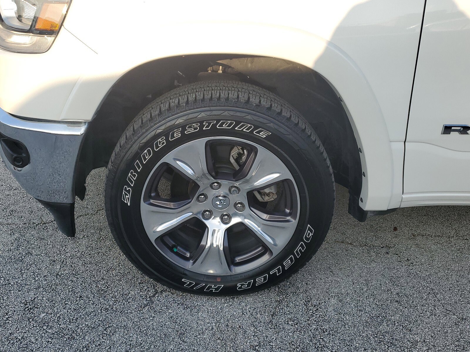 2022 Ram 1500 Laramie photo 4