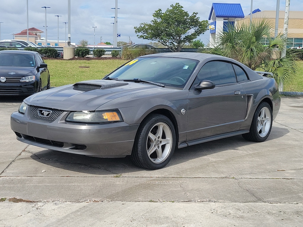 Used 2004 Ford Mustang Coupe