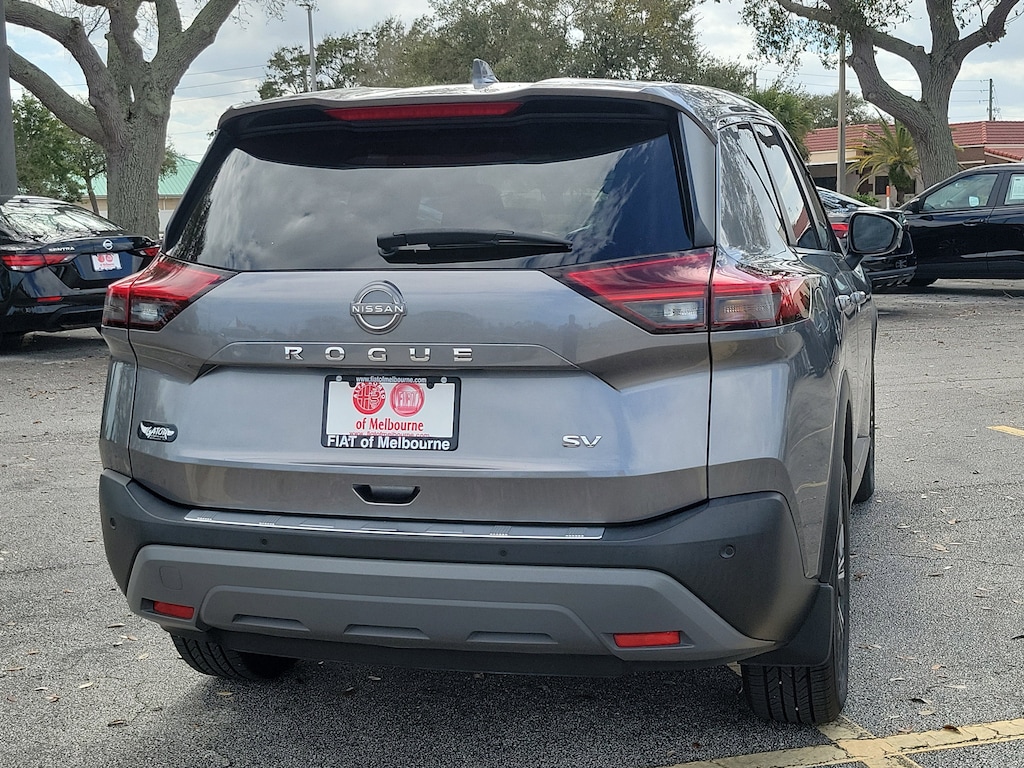 Used 2022 Nissan Rogue SV SUV
