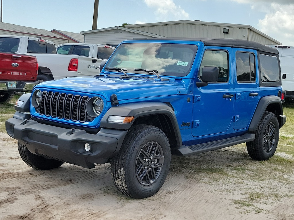 New 2026 Jeep Wrangler 4-DOOR SPORT S Sport Utility