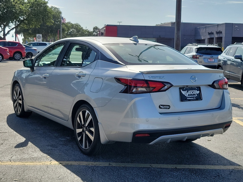 Used 2022 Nissan Versa 1.6 SR Sedan