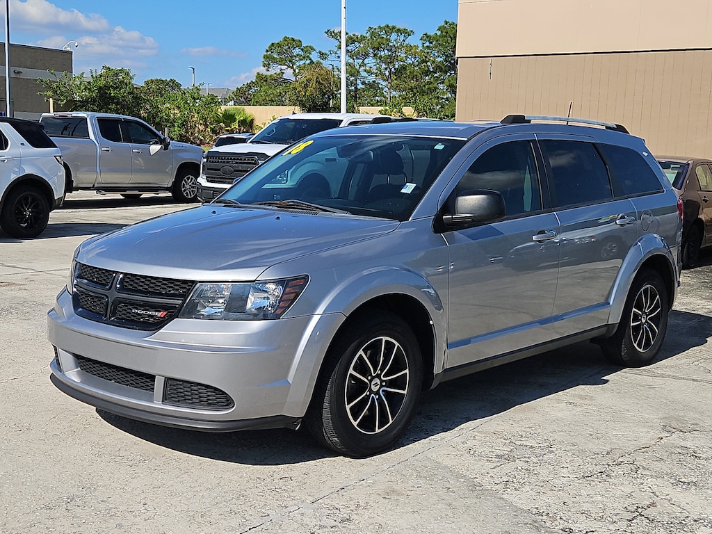 Used 2018 Dodge Journey SE SUV