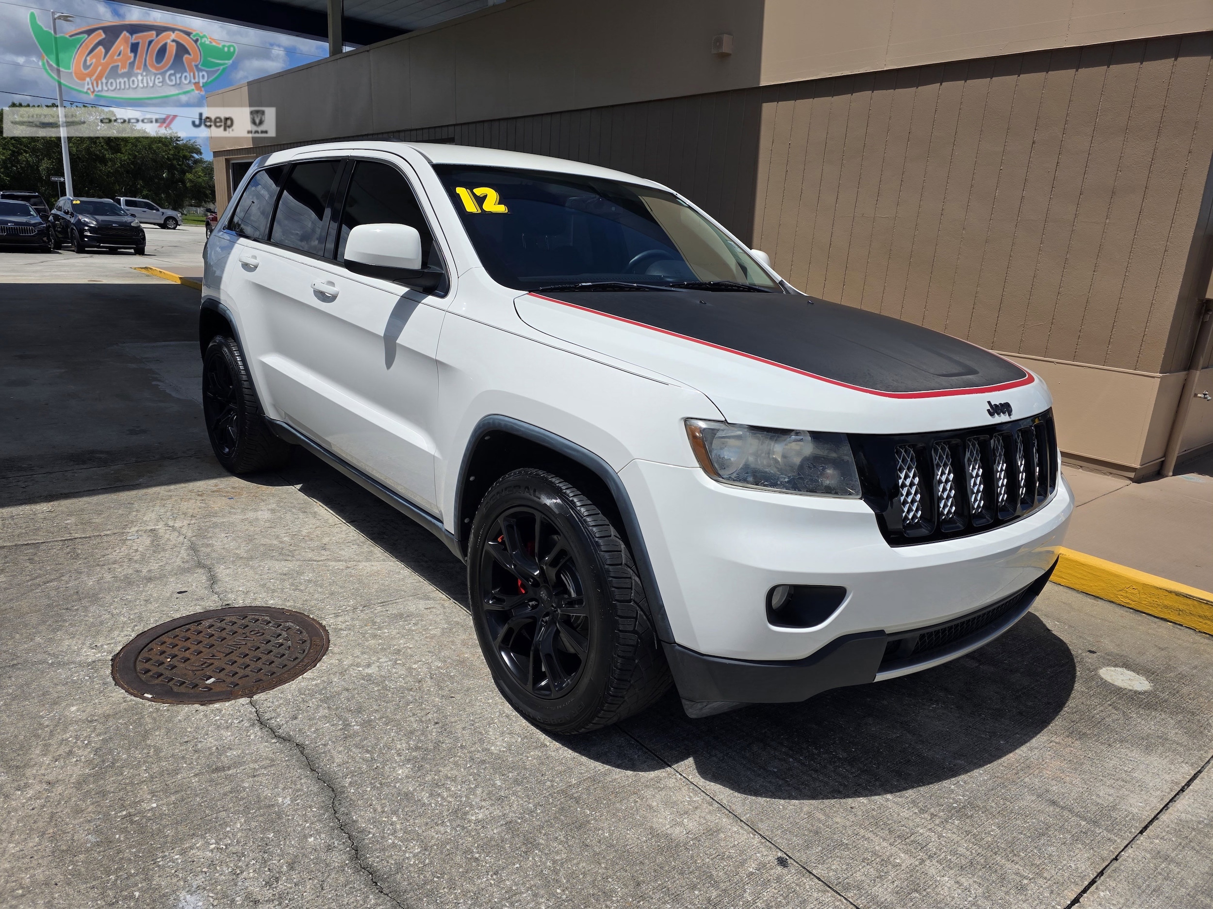 2012 Jeep Grand Cherokee's photo