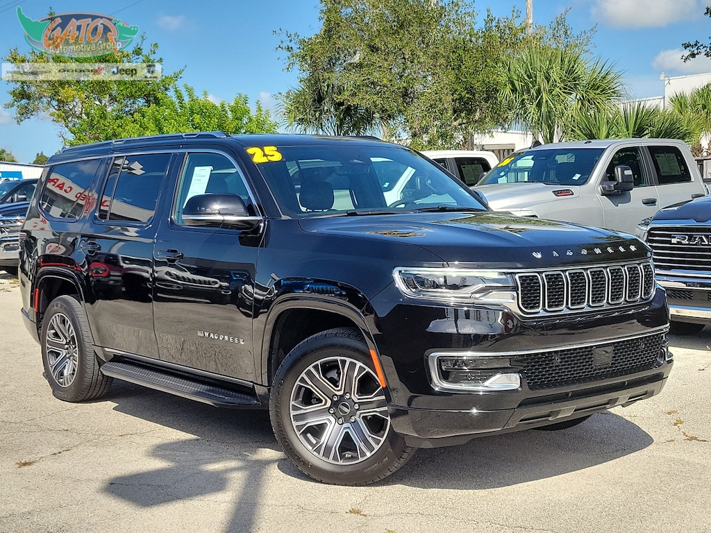 Used 2025 Jeep Wagoneer Base SUV