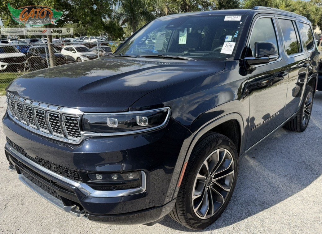 2025 Jeep Grand Wagoneer's photo