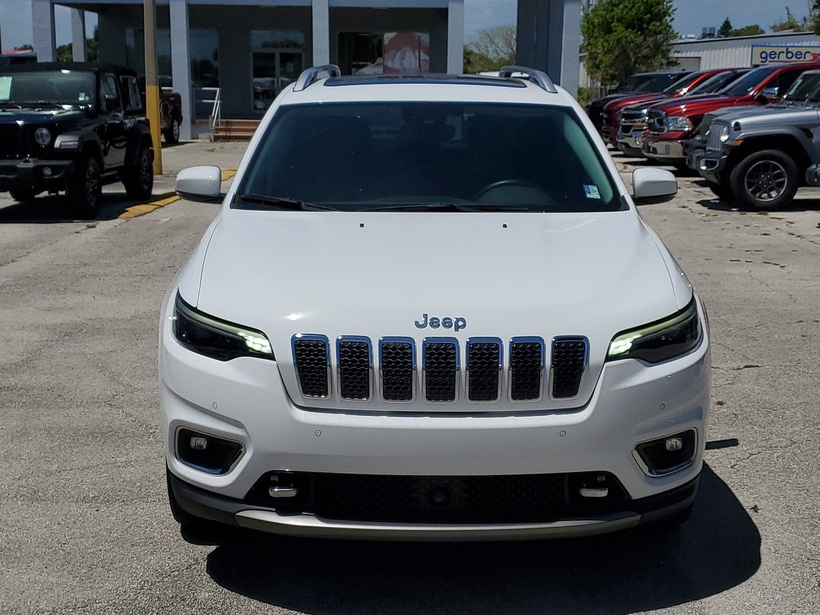 Used 2021 Jeep Cherokee Limited with VIN 1C4PJLDN6MD163835 for sale in Melbourne, FL