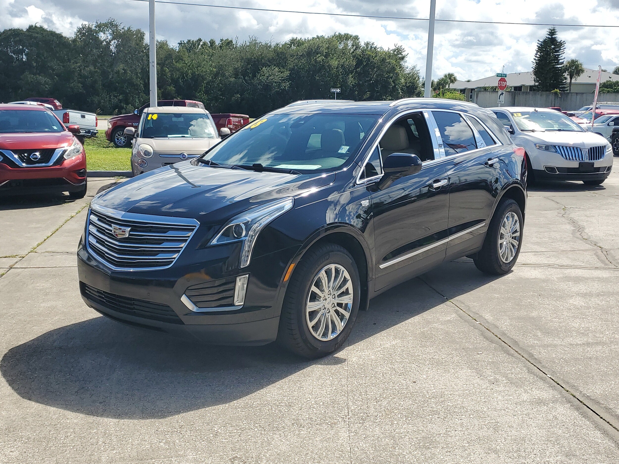 2018 Cadillac XT5 Luxury photo 2