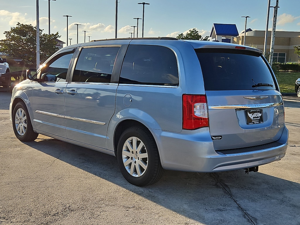 Used 2013 Chrysler Town & Country Touring Van
