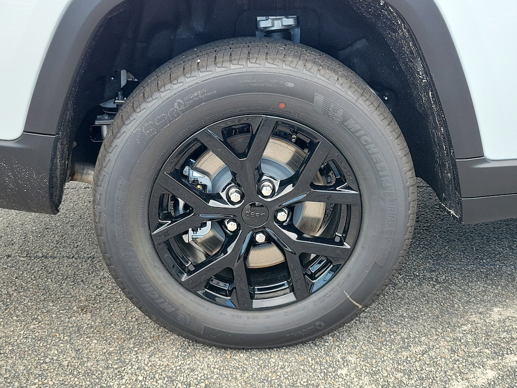 New 2026 Jeep Grand Cherokee L LAREDO ALTITUDE 4X2 Sport Utility