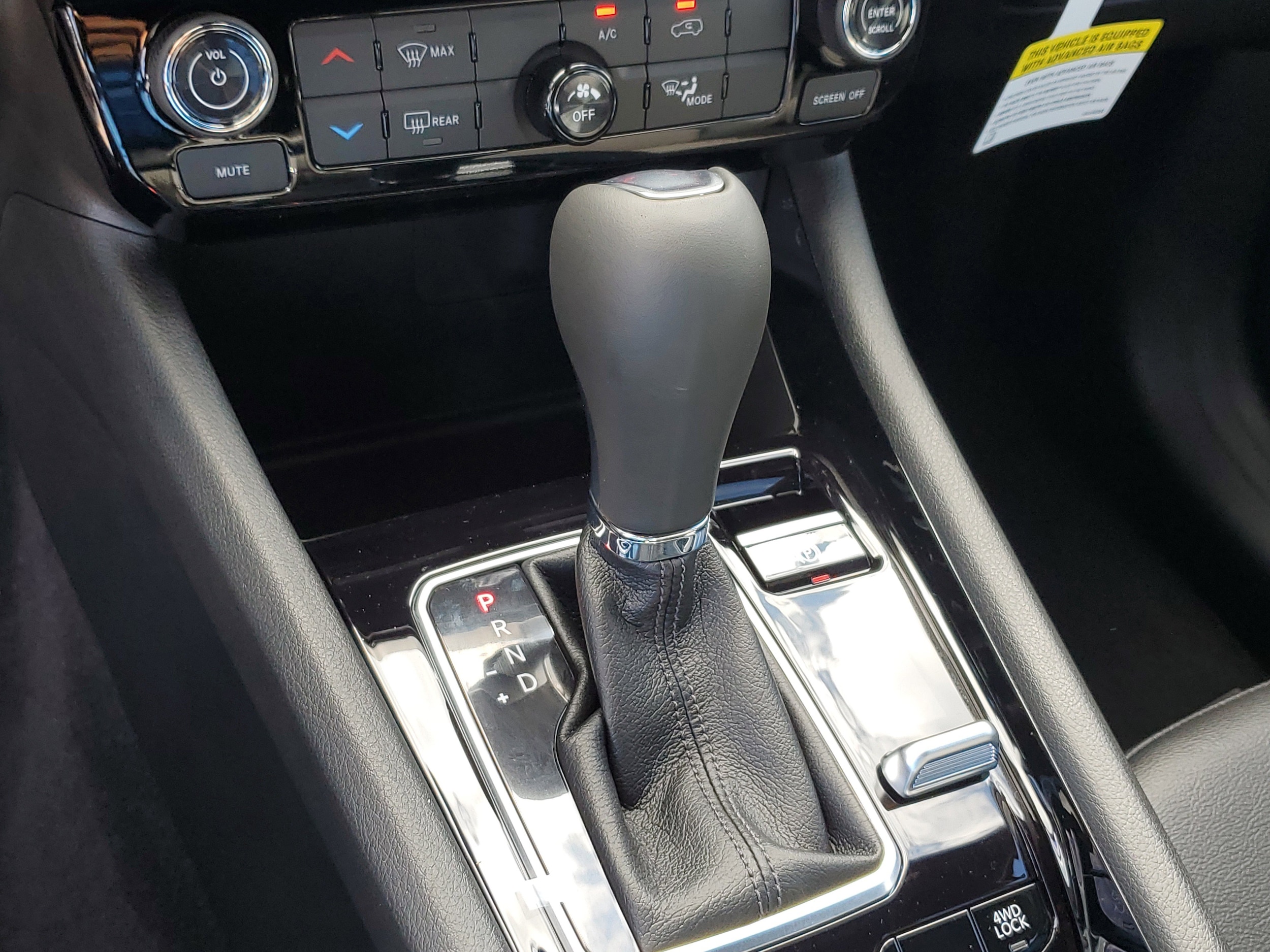 2026 Jeep Compass Latitude Altitude - Photo 14