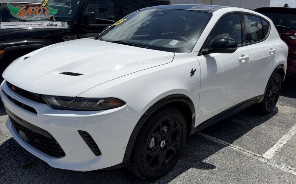 2025 Dodge Hornet's photo