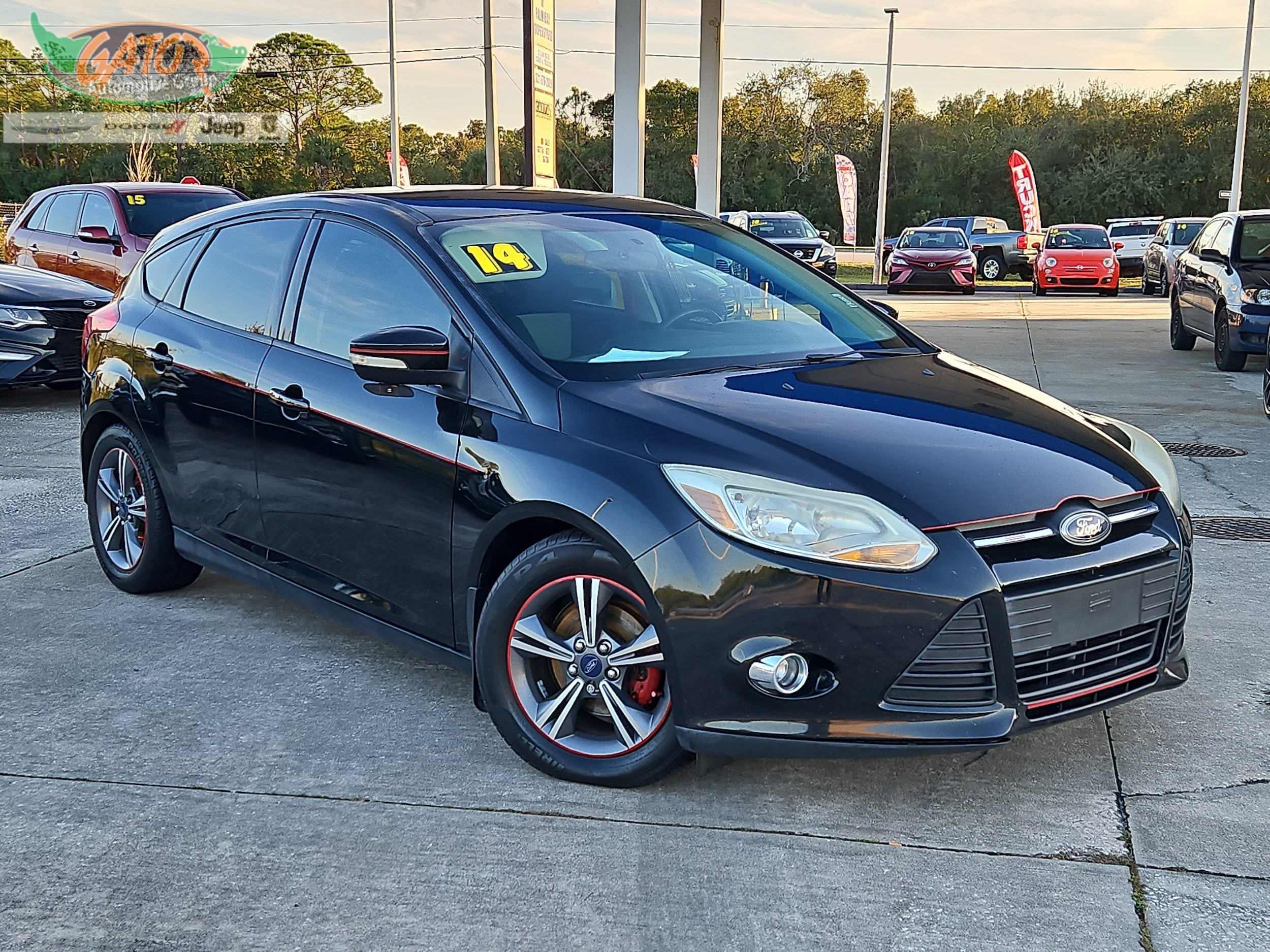 2014 Ford Focus SE's photo